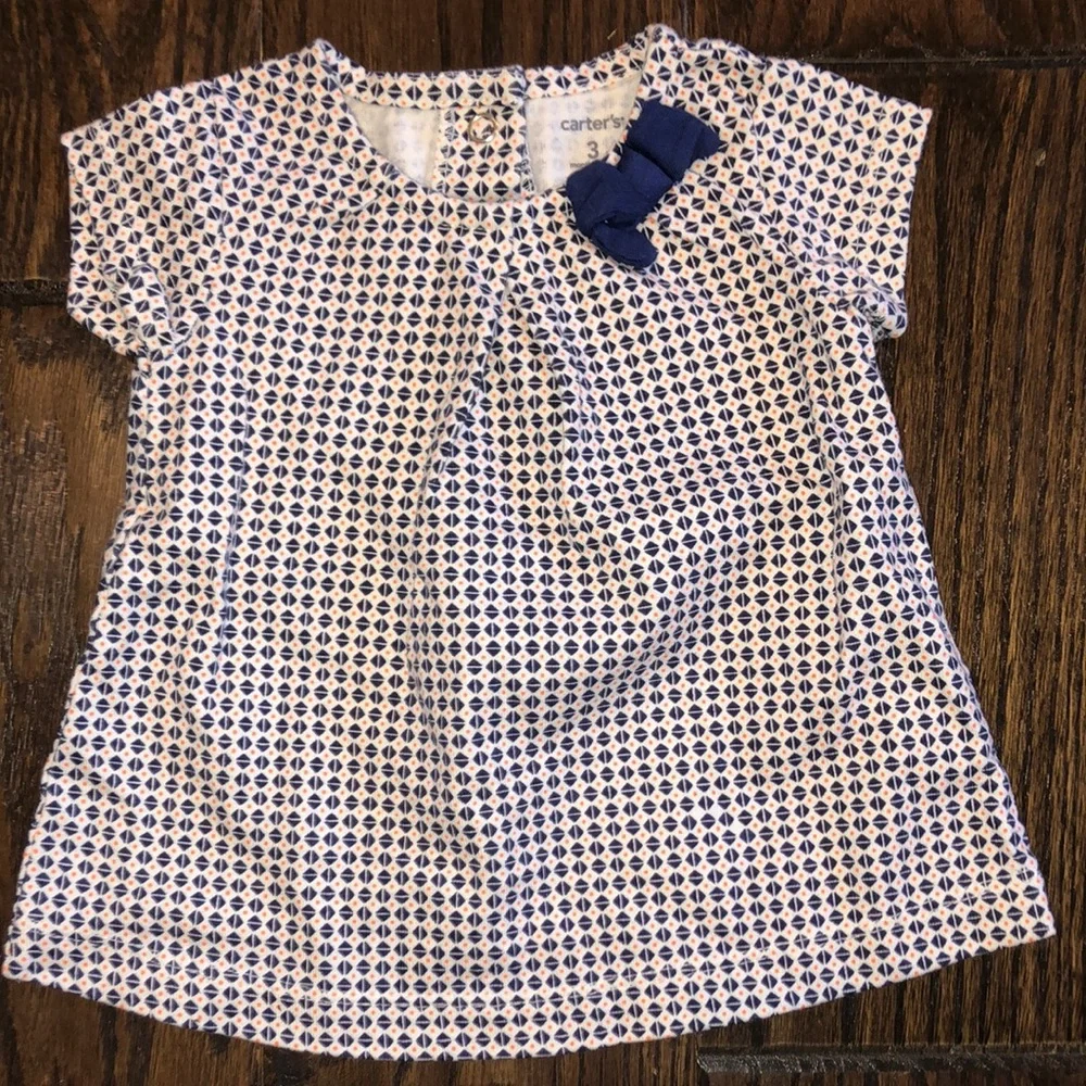 Carters little girls top size 3 months